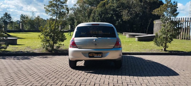 CLIO 1.0 AUTHENTIQUE 16V HI-FLEX 4P MANUAL - 2016 - CANELA