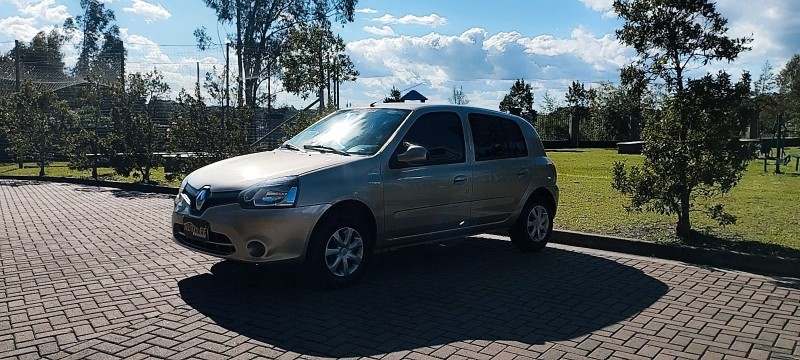 CLIO 1.0 AUTHENTIQUE 16V HI-FLEX 4P MANUAL - 2016 - CANELA