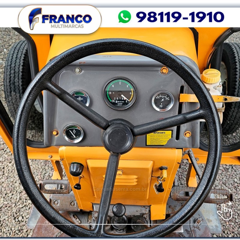 TRATOR 235  - 1989 - VACARIA