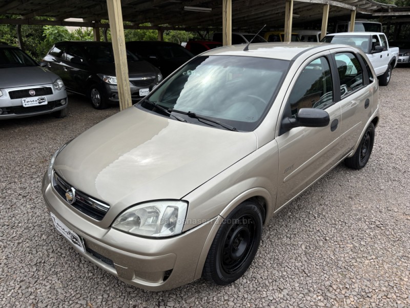 corsa 1.4 mpfi maxx 8v flex 4p manual 2012 antonio prado