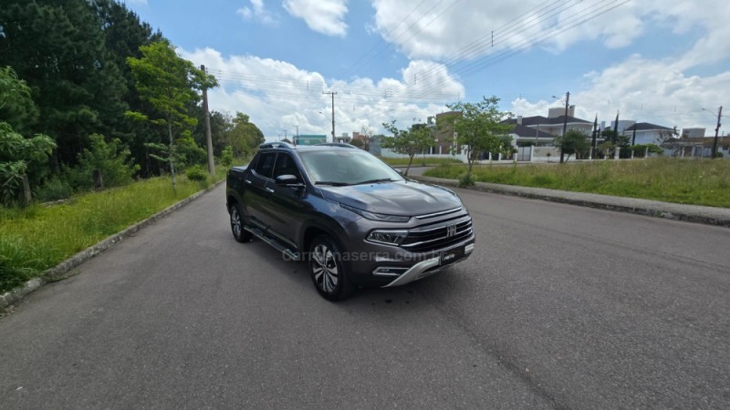 toro 2.0 16v ultra 4x4 at9 diesel 4p automatico 2022 bento goncalves