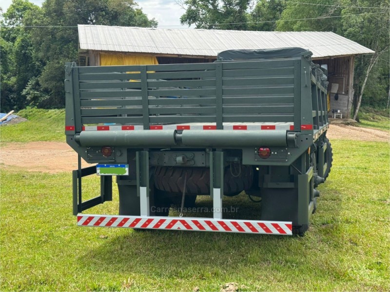 L-1519 3 EIXOS - 1976 - BENTO GONçALVES