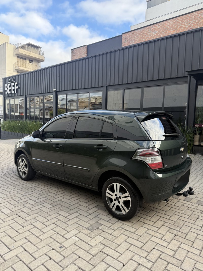 AGILE 1.4 MPFI LTZ 8V FLEX 4P MANUAL - 2013 - CAXIAS DO SUL