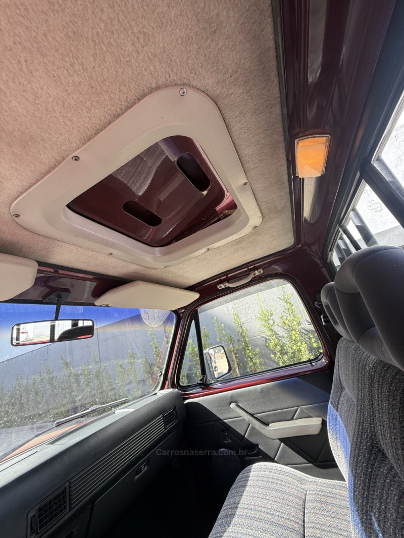 D20 4.0 CUSTOM DE LUXE CS 8V TURBO DIESEL 2P MANUAL - 1994 - CAXIAS DO SUL