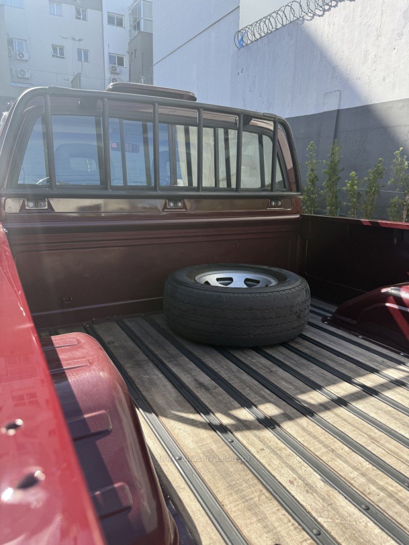 D20 4.0 CUSTOM DE LUXE CS 8V TURBO DIESEL 2P MANUAL - 1994 - CAXIAS DO SUL