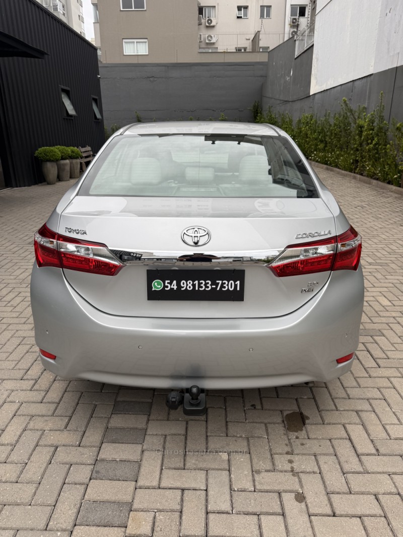 COROLLA 2.0 XEI 16V FLEX 4P AUTOMÁTICO - 2016 - CAXIAS DO SUL