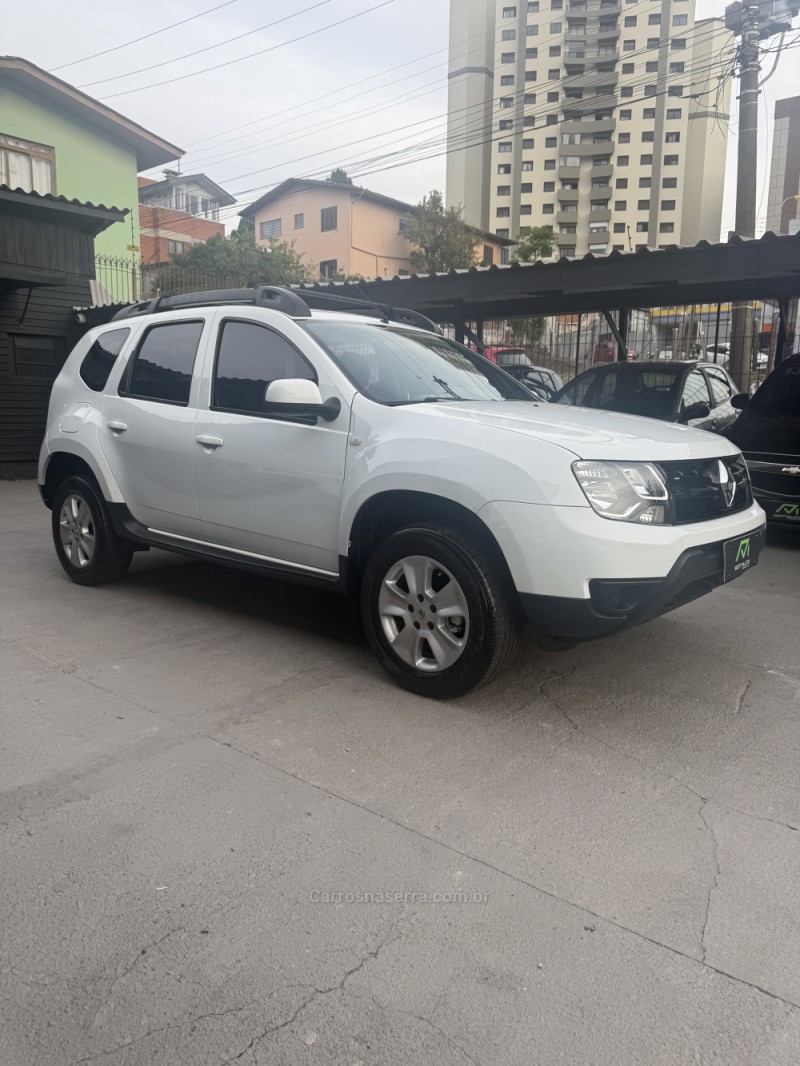 duster 1.6 expression 4x2 16v flex 4p manual 2017 caxias do sul