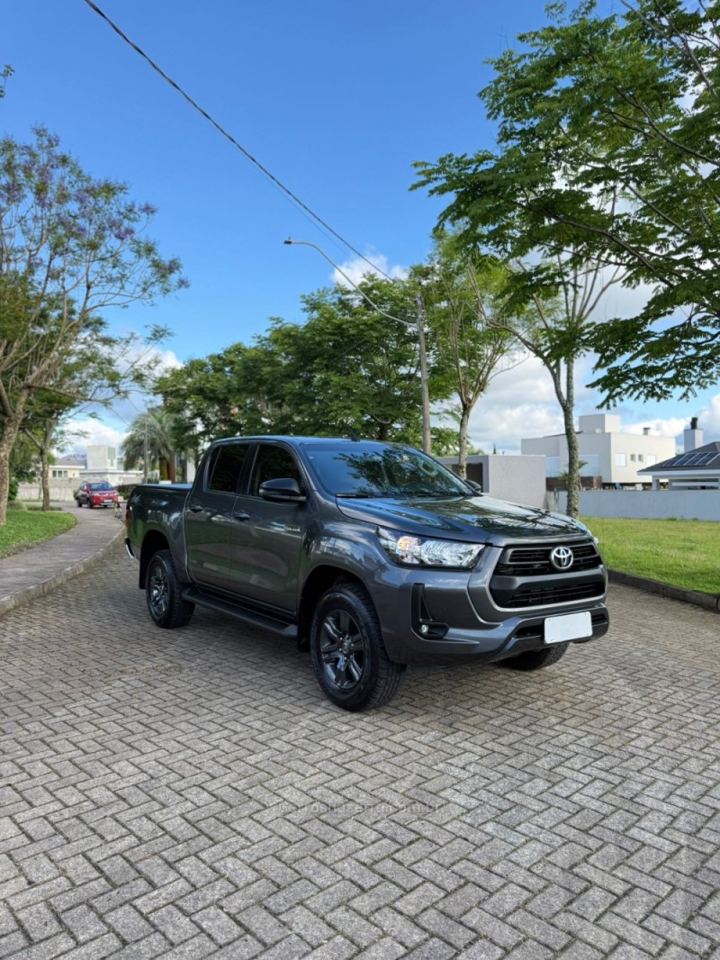 HILUX 2.8 SR 4X4 CD 16V DIESEL 4P AUTOMÁTICO - 2024 - BENTO GONçALVES