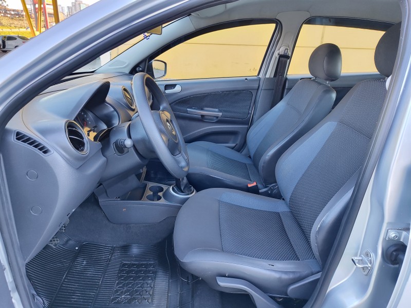 GOL 1.0 TEC CITY FLEX 4P MANUAL - 2015 - FARROUPILHA