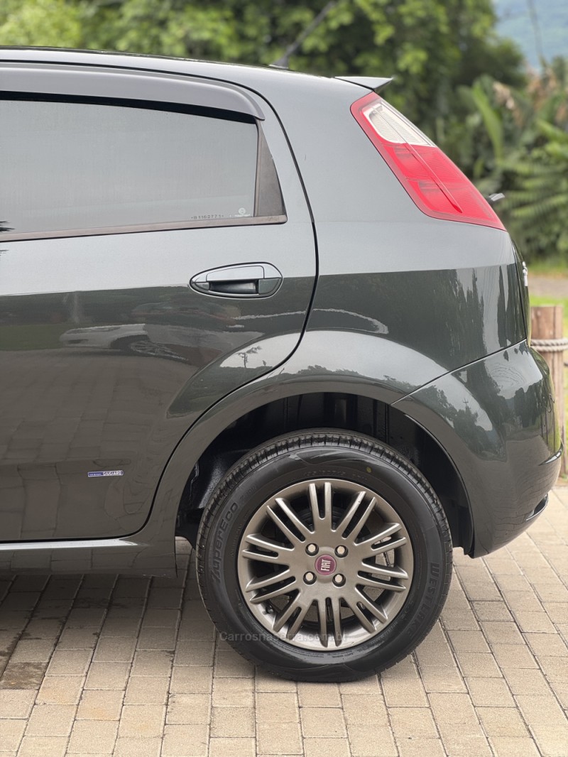 punto 1.4 attractive 8v flex 4p manual 2011 encantado