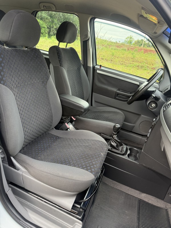 MERIVA 1.8 MPFI PREMIUM 8V FLEX 4P MANUAL - 2011 - ARROIO DO MEIO