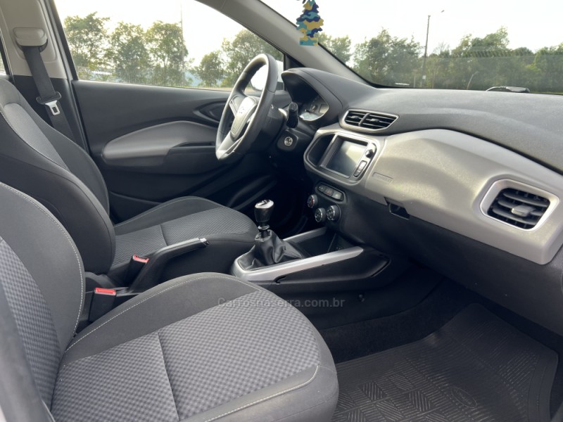 ONIX 1.0 LT PLUS 8V FLEX 4P MANUAL - 2017 - ANTôNIO PRADO