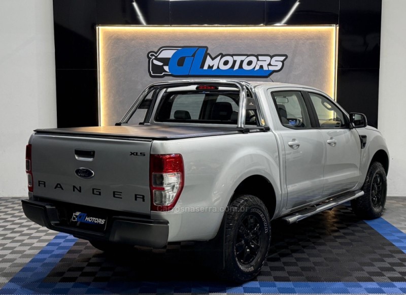 RANGER 2.5 LIMITED 4X2 CD 16V FLEX 4P MANUAL - 2015 - NOVO HAMBURGO