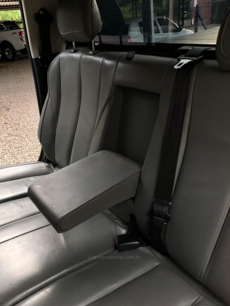 S10 2.8 LTZ 4X2 CD 16V TURBO DIESEL 4P MANUAL - 2013 - IGREJINHA