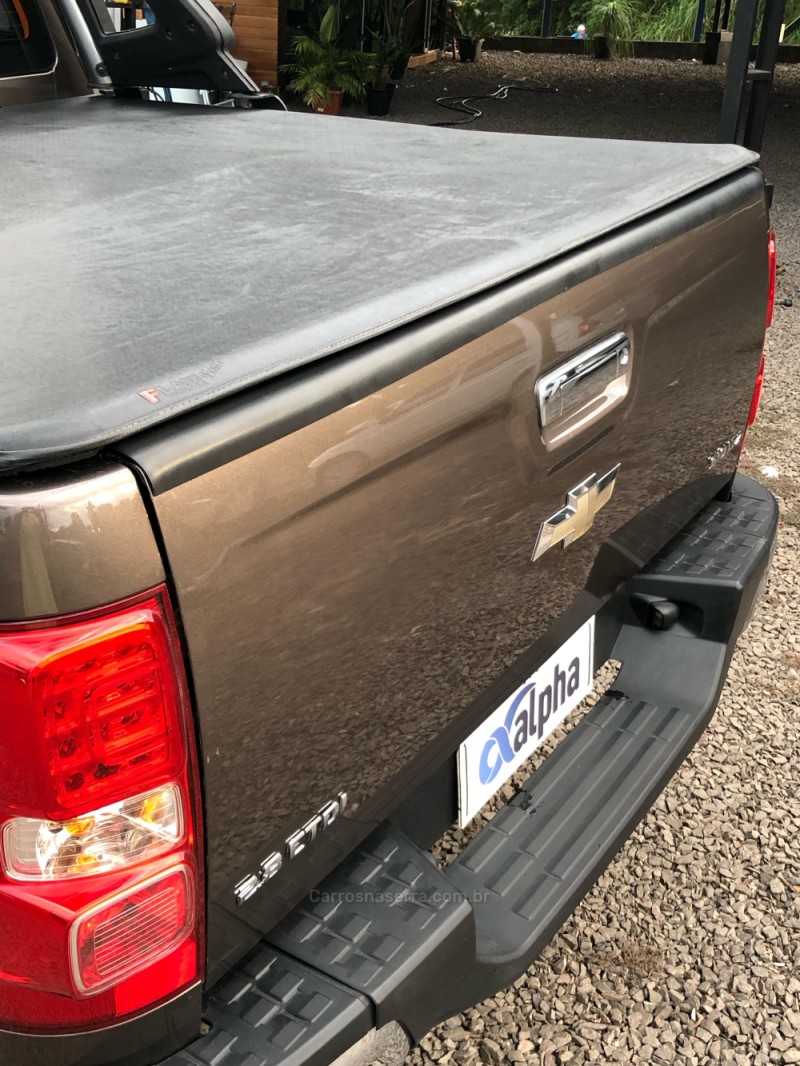 S10 2.8 LTZ 4X2 CD 16V TURBO DIESEL 4P MANUAL - 2013 - IGREJINHA