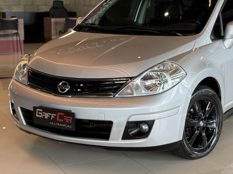 TIIDA 1.8 SL 16V FLEX 4P AUTOMÁTICO - 2011 - DOIS IRMãOS