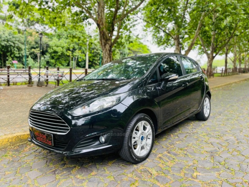 fiesta 1.6 se hatch 16v flex 4p manual 2016 novo hamburgo