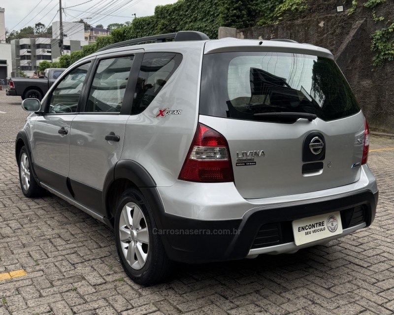 LIVINA 1.6 SL X-GEAR 16V FLEX 4P MANUAL - 2011 - TAQUARA