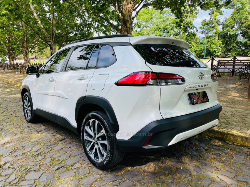 COROLLA 2.0 CROSS XRE 16V FLEX 4P AUTOMÁTICO - 2023 - NOVO HAMBURGO