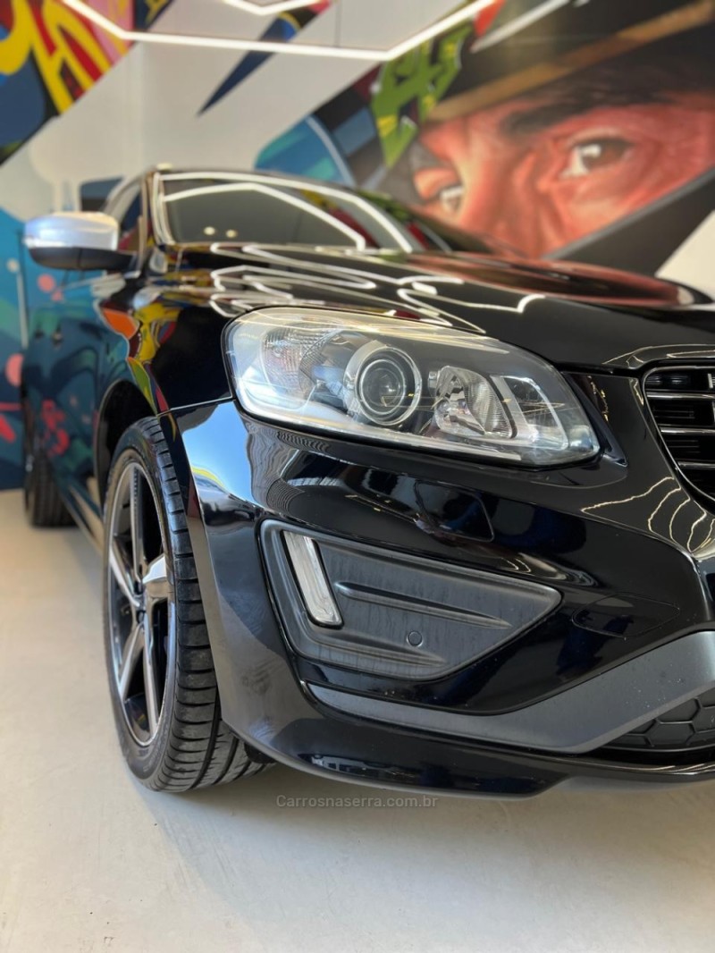 XC60 2.0 T5 R DESIGN TURBO GASOLINA 4P AUTOMÁTICO - 2016 - NOVO HAMBURGO