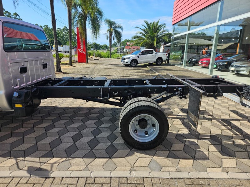 F-4000 4X4 - 2016 - BOM PRINCíPIO