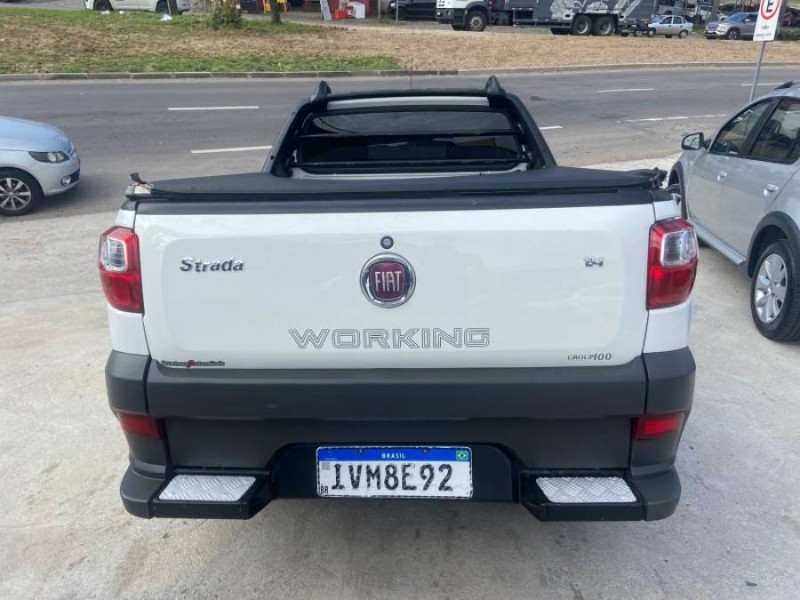 STRADA 1.4 MPI WORKING CE 8V FLEX 2P MANUAL - 2014 - CAXIAS DO SUL