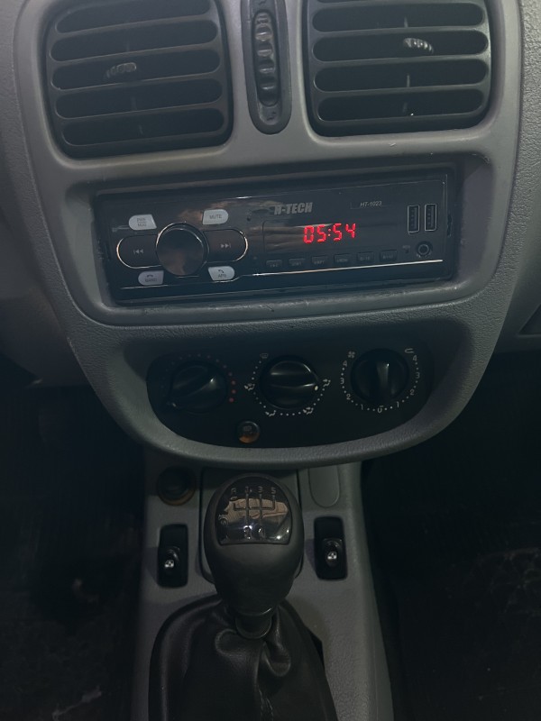 CLIO 1.0 AUTHENTIQUE 16V HI-FLEX 4P MANUAL - 2007 - CAXIAS DO SUL