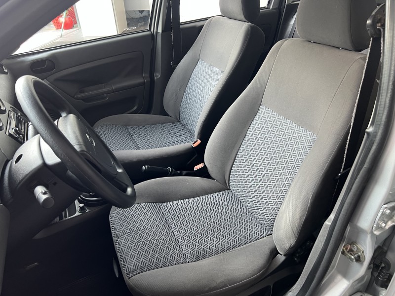 FIESTA 1.6 MPI 8V GASOLINA 4P MANUAL - 2007 - PORTãO