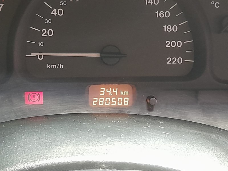 VECTRA 2.0 MPFI CD 8V GASOLINA 4P MANUAL - 1997 - FARROUPILHA