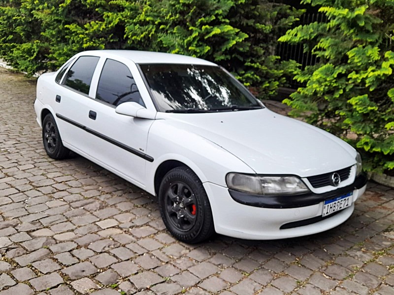 VECTRA 2.0 MPFI CD 8V GASOLINA 4P MANUAL - 1997 - FARROUPILHA