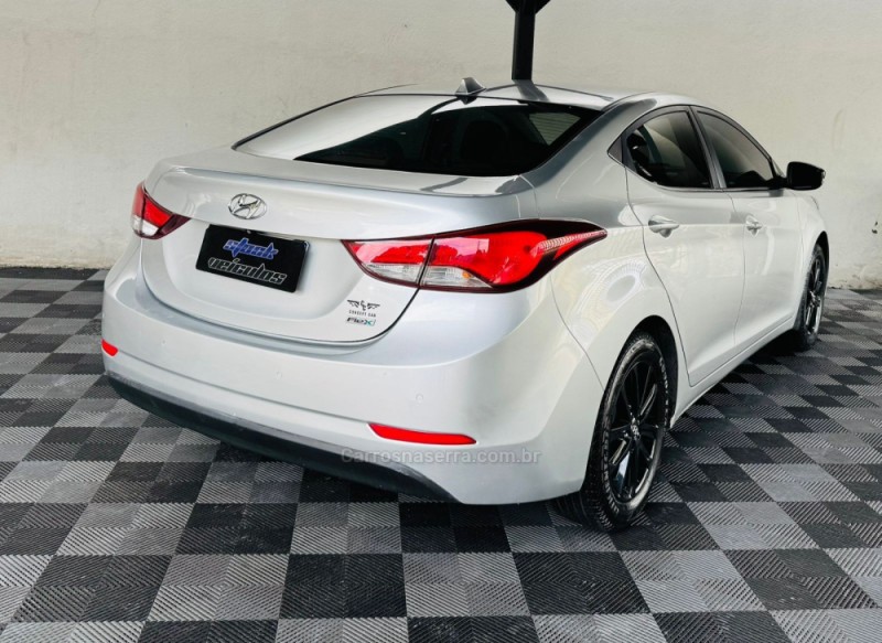 ELANTRA 2.0 GLS 16V FLEX 4P AUTOMÁTICO - 2015 - NOVO HAMBURGO