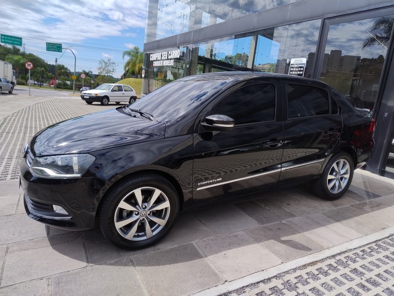 voyage 1.6 mi comfortline 8v flex 4p manual 2013 caxias do sul