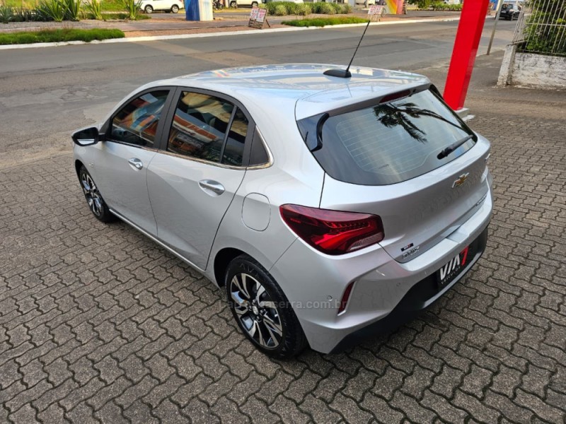 ONIX 1.0 PREMIER II 12V TURBO FLEX 4P AUTOMÁTICO - 2023 - NOVO HAMBURGO