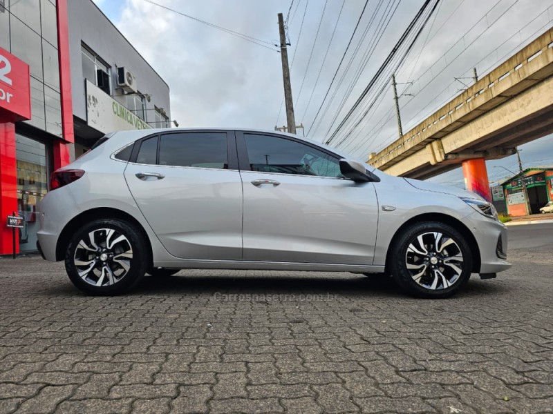 ONIX 1.0 PREMIER II 12V TURBO FLEX 4P AUTOMÁTICO - 2023 - NOVO HAMBURGO