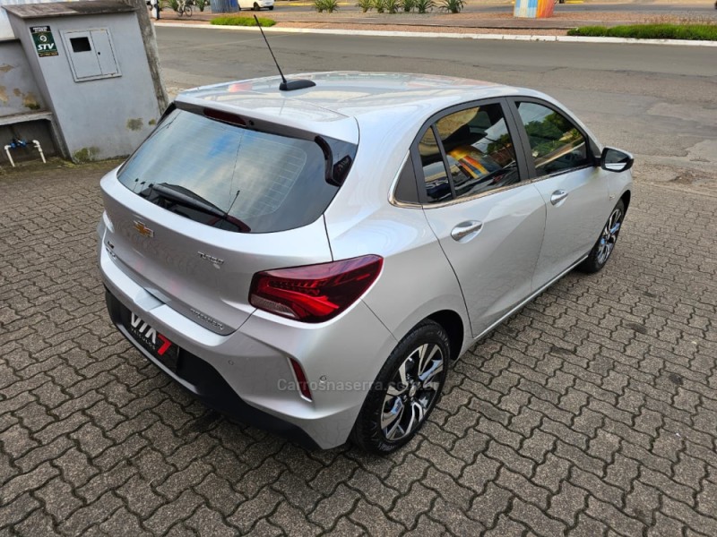 ONIX 1.0 PREMIER II 12V TURBO FLEX 4P AUTOMÁTICO - 2023 - NOVO HAMBURGO