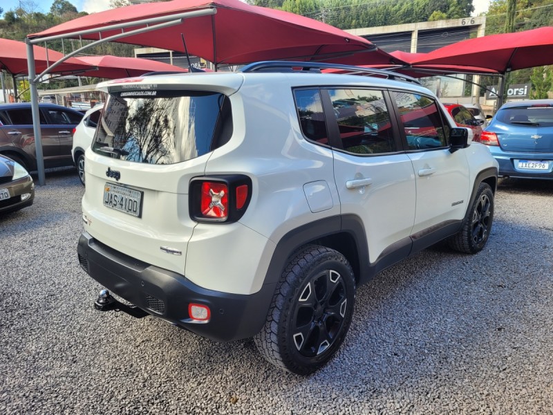 RENEGADE 2.0 16V TURBO DIESEL LONGITUDE 4P 4X4 AUTOMÁTICO - 2016 - CARLOS BARBOSA