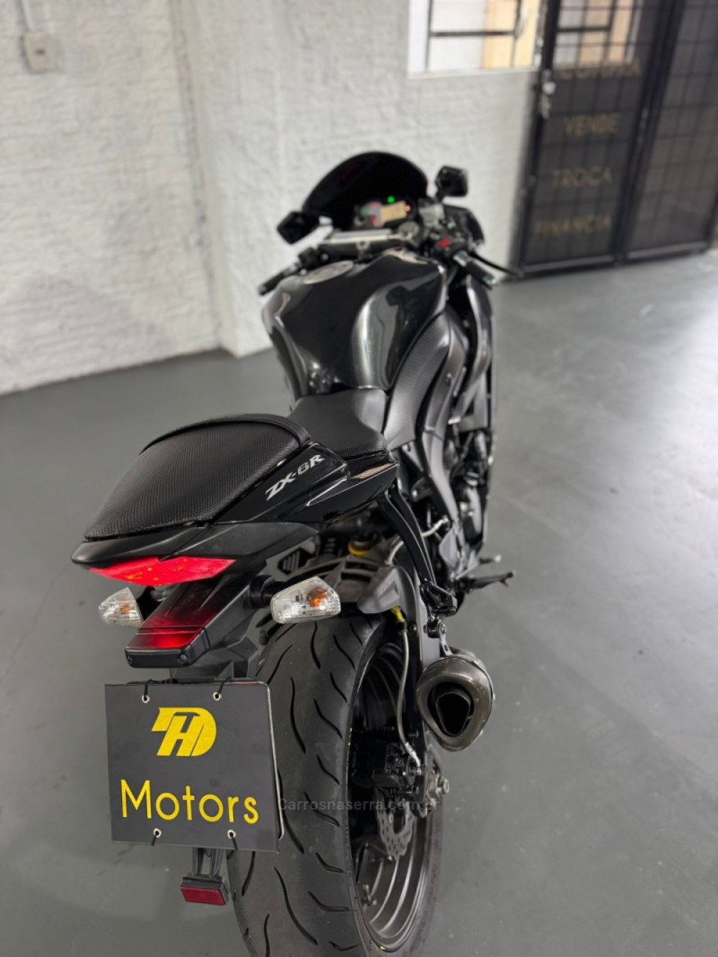 NINJA ZX-6R 600CC  - 2010 - CAXIAS DO SUL