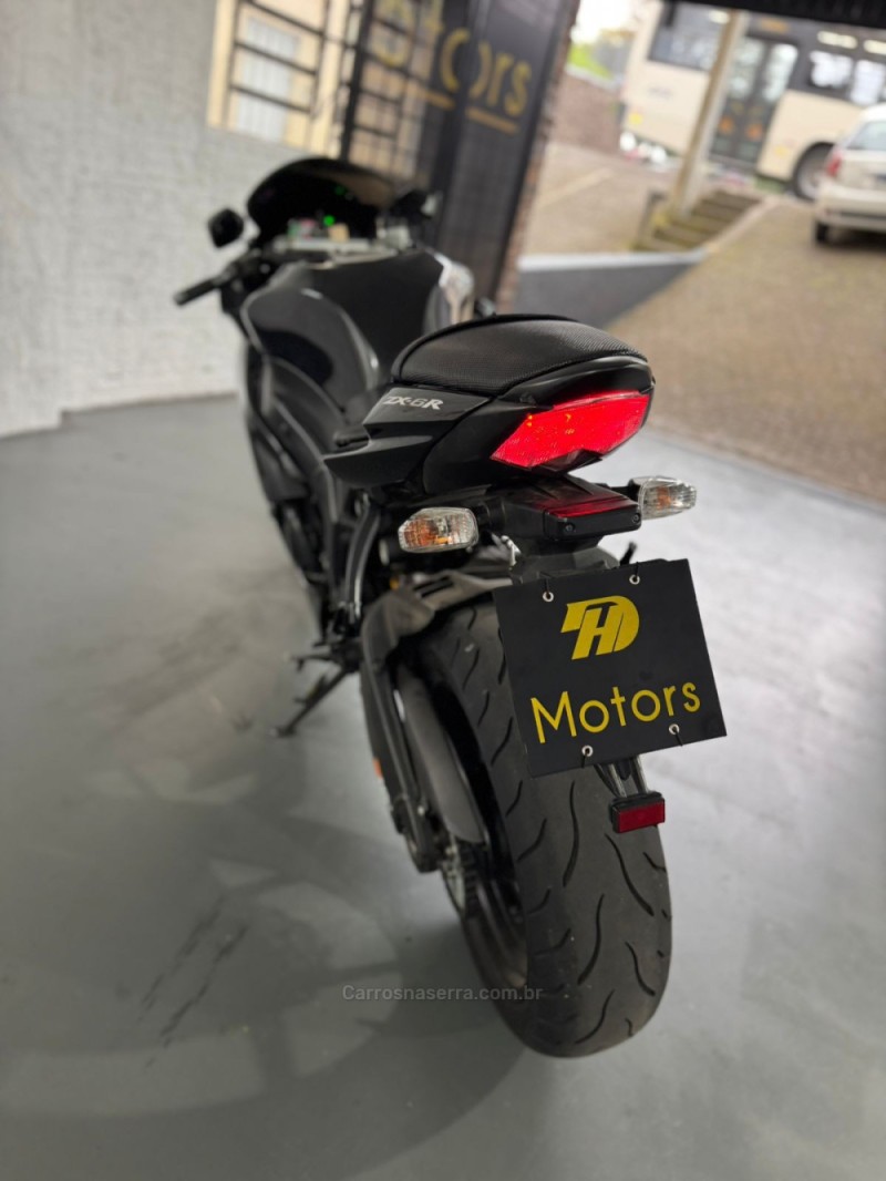 NINJA ZX-6R 600CC  - 2010 - CAXIAS DO SUL