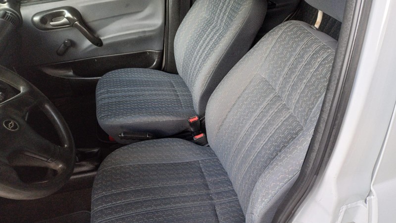 CORSA 1.0 MPF WIND 8V GASOLINA 4P MANUAL - 2000 - CAXIAS DO SUL