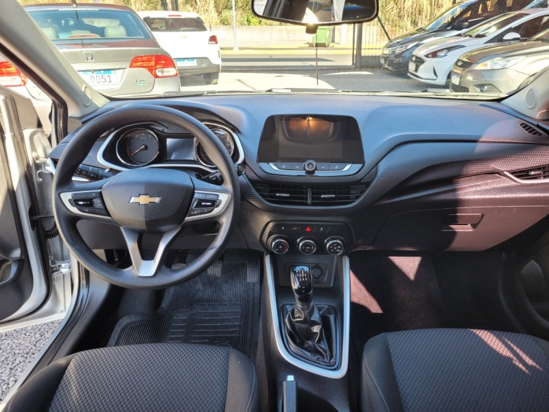 ONIX 1.0 LT 12V TURBO FLEX 4P MANUAL - 2020 - CARLOS BARBOSA