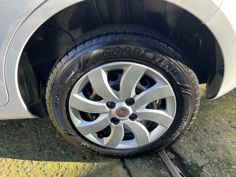 PALIO 1.0 MPI ATTRACTIVE 8V FLEX 4P MANUAL - 2017 - GARIBALDI