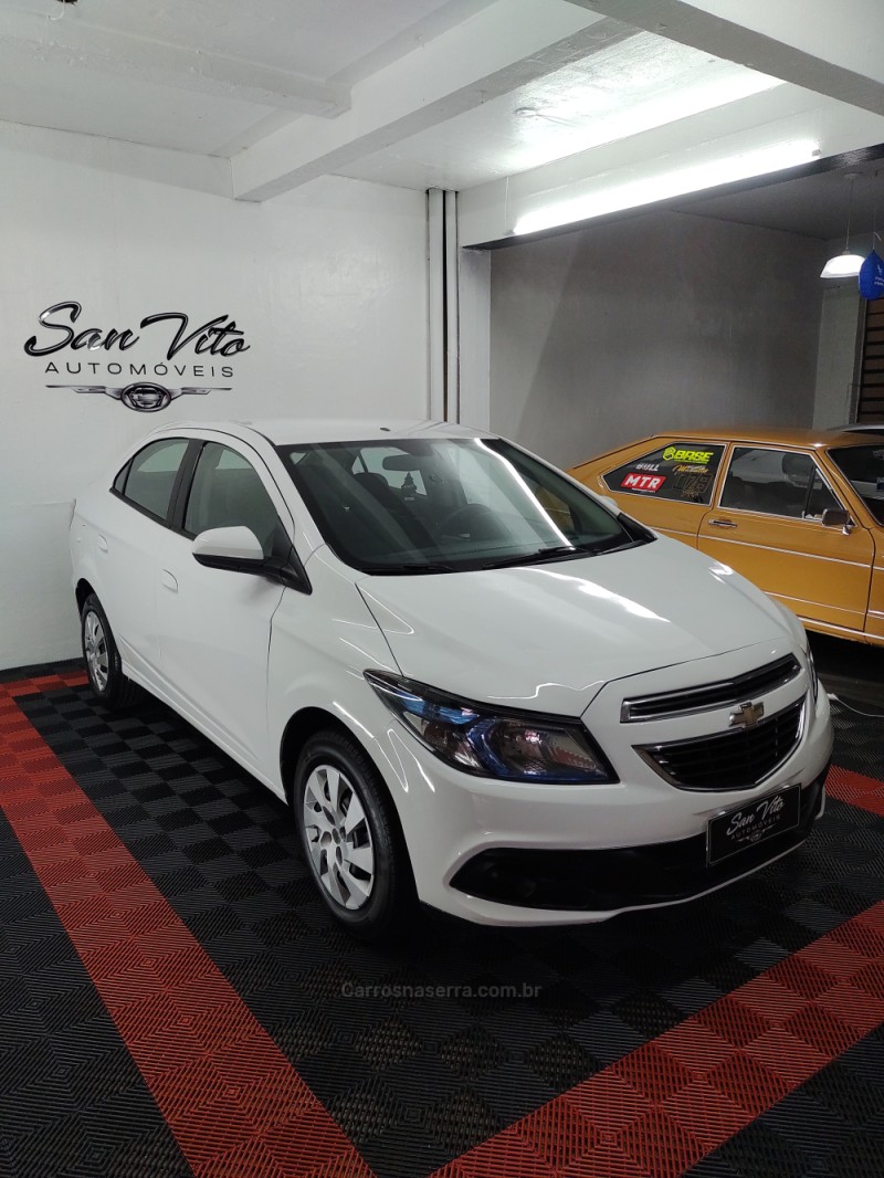 PRISMA 1.4 MPFI LT 8V FLEX 4P MANUAL