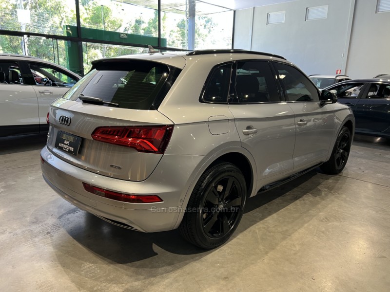 Q5 2.0 TFSI S-LINE S TRONIC 16V GASOLINA 4P AUTOMÁTICO - 2019 - CAXIAS DO SUL
