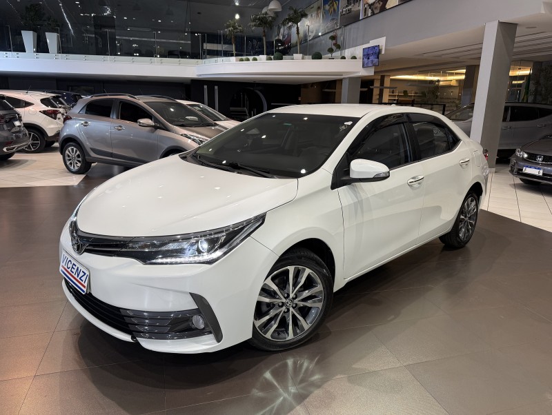 COROLLA 2.0 ALTIS 16V FLEX 4P AUTOMÁTICO - 2018 - FARROUPILHA