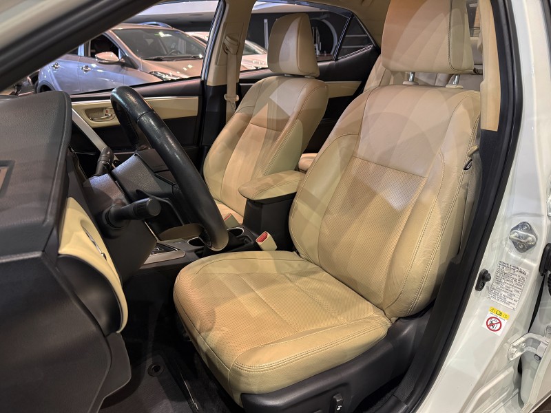 COROLLA 2.0 ALTIS 16V FLEX 4P AUTOMÁTICO - 2018 - FARROUPILHA