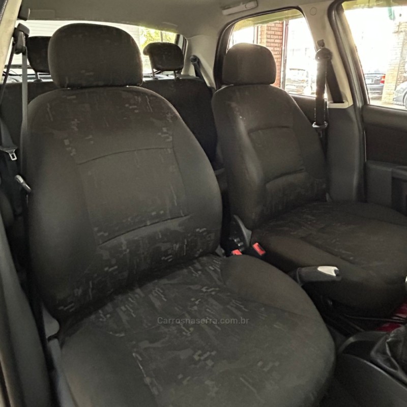 PALIO 1.0 MPI ELX 8V FLEX 4P MANUAL - 2006 - VACARIA