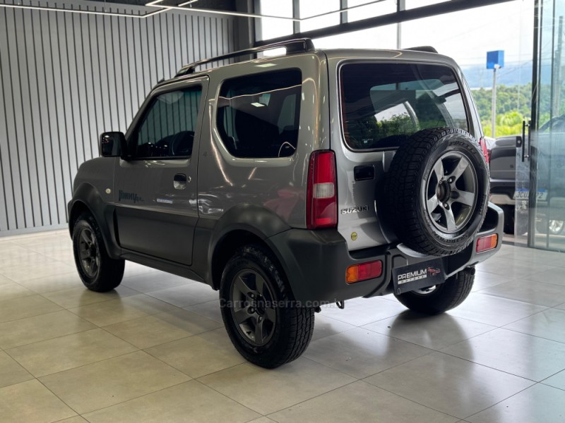 JIMNY 1.3 4ALL 4X4 16V GASOLINA 2P MANUAL - 2022 - DOIS IRMãOS