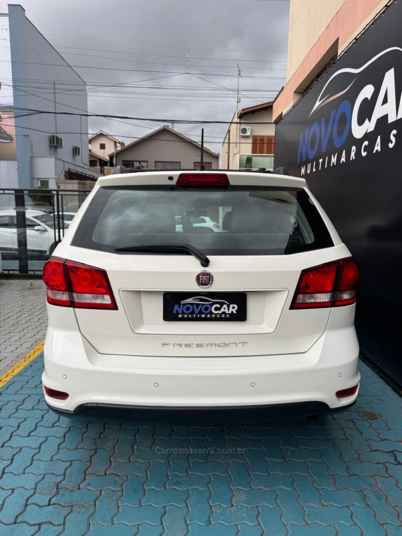 FREEMONT 2.4 PRECISION 16V GASOLINA 4P AUTOMÁTICO - 2015 - ESTâNCIA VELHA