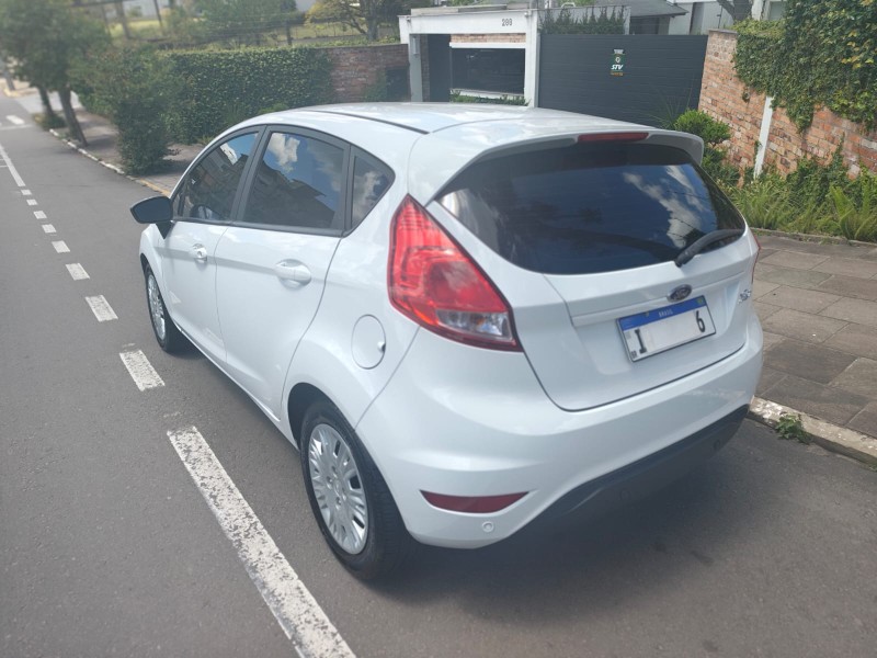 FIESTA 1.6 SE HATCH 16V FLEX 4P MANUAL - 2019 - FARROUPILHA