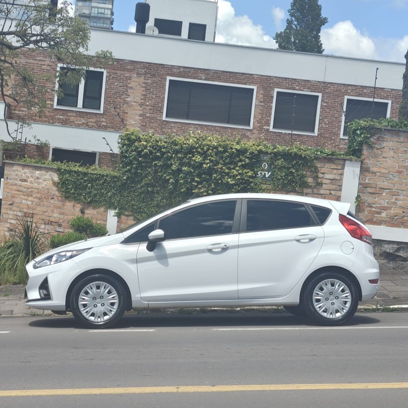 FIESTA 1.6 SE HATCH 16V FLEX 4P MANUAL - 2019 - FARROUPILHA